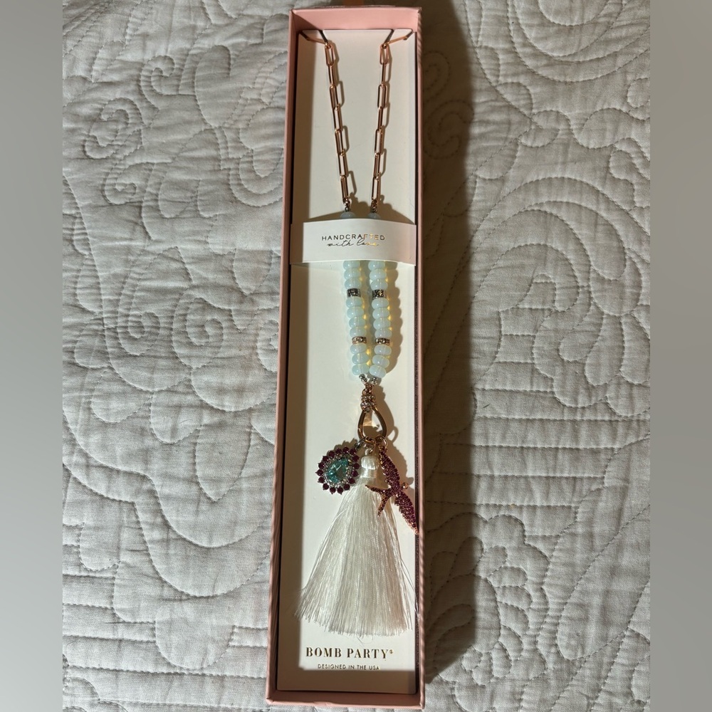 ❤️BP Pendant❤️